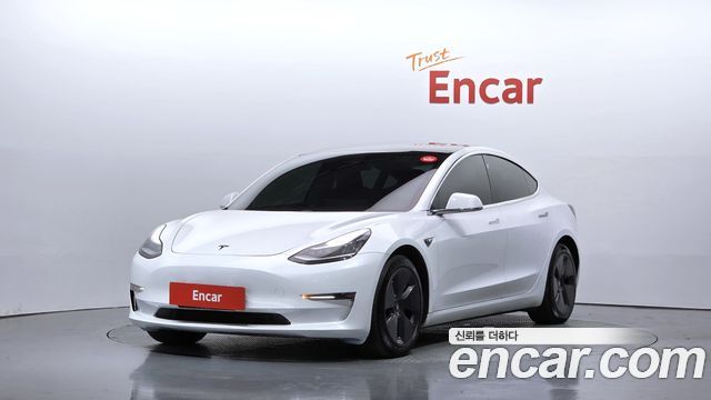 Tesla Model 3 Long Range AWD