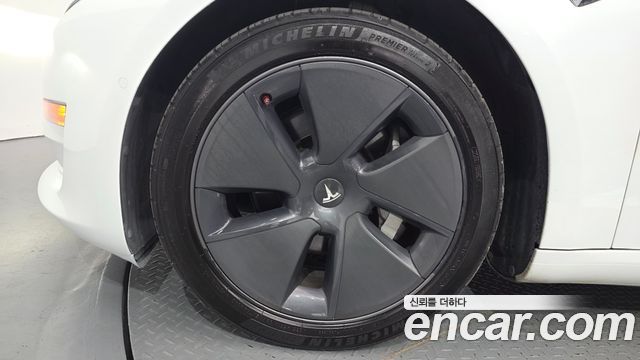 Tesla Model 3 Long Range AWD 2020 — фото 5