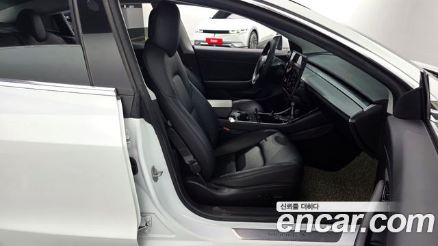 Tesla Model 3 Long Range AWD 2020 — фото 10