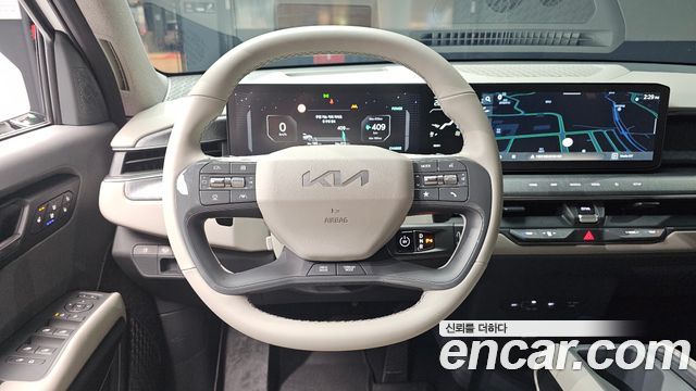 Kia EV9 Long Range 4WD Air 2024 — фото 13