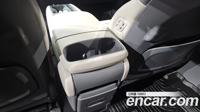 Kia EV9 Long Range 4WD Air 2024 — фото 35