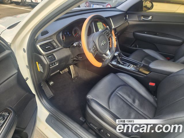 Kia K5 (II) LPI SX Noblesse 2016 — фото 17