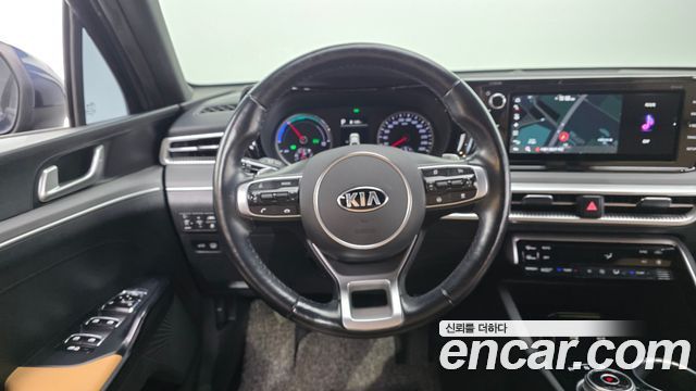 Kia K5 Hybrid (III) Prestige 2020 — фото 18