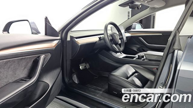 Tesla Model 3 Long Range AWD 2022 — фото 11