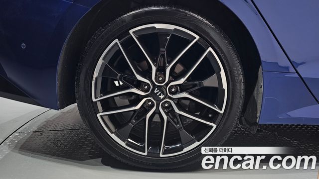 Kia K5 (III) 1.6 Turbo Signature 2020 — фото 21