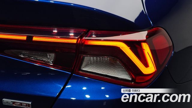 Kia K5 (III) 1.6 Turbo Signature 2020 — фото 23