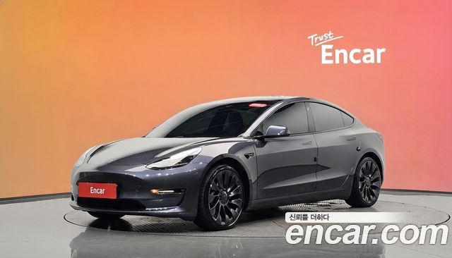 Tesla Model 3 Performance AWD