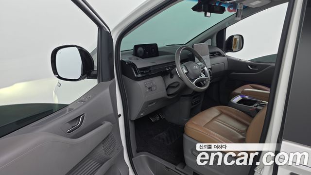 Hyundai Staria 4WD Lounge 9-Seater Inspiration 2024 — фото 10