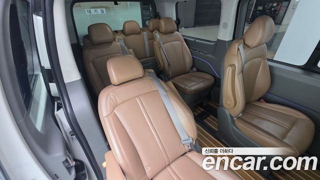 Hyundai Staria 4WD Lounge 9-Seater Inspiration 2024 — фото 11