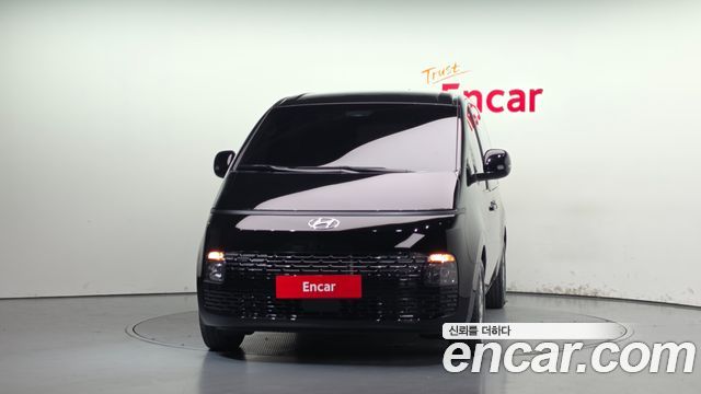 Hyundai Staria Tourer 9-Seater Modern 2023 — фото 3