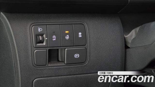 Hyundai Staria Tourer 9-Seater Modern 2023 — фото 16