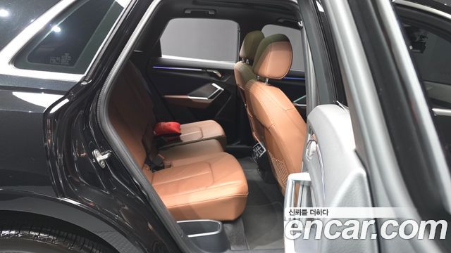 Audi Q3 (F3) 35 TDI Premium 2023 — фото 12