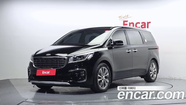 Kia Carnival 9-Seater Prstige