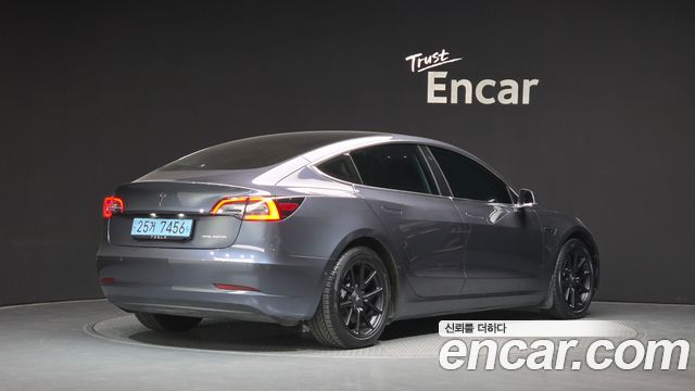 Tesla Model 3 Long Range AWD 2020 — фото 2