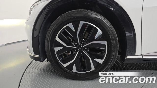 Kia EV6 Long Range Earth 2022 — фото 5