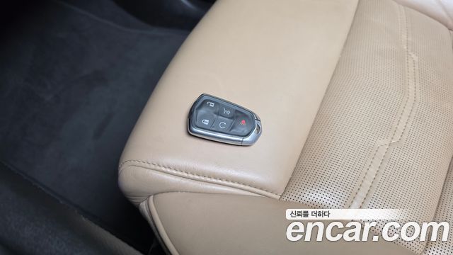 Cadillac XT5 3.6 Platinum 2019 — фото 15