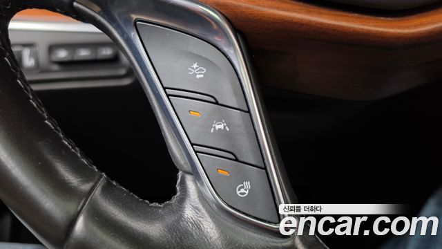 Cadillac XT5 3.6 Platinum 2019 — фото 16