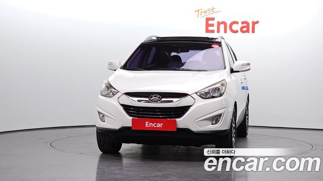 Hyundai Tucson ix Diesel 2WD LX20 Luxury 2012 — фото 3