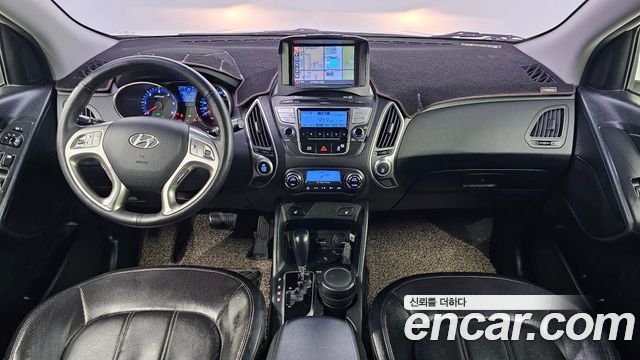 Hyundai Tucson ix Diesel 2WD LX20 Luxury 2012 — фото 7