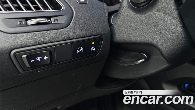 Hyundai Tucson ix Diesel 2WD LX20 Luxury 2012 — фото 27