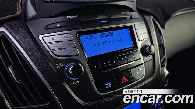 Hyundai Tucson ix Diesel 2WD LX20 Luxury 2012 — фото 31