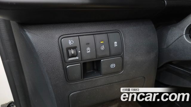 Hyundai Staria Cargo 5-Seater Modern 2022 — фото 14