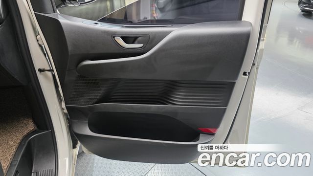 Hyundai Staria Cargo 5-Seater Modern 2022 — фото 25