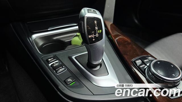 BMW 3 Series (F30) 320i 2015 — фото 9