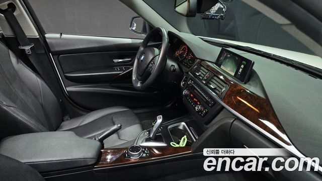 BMW 3 Series (F30) 320i 2015 — фото 24