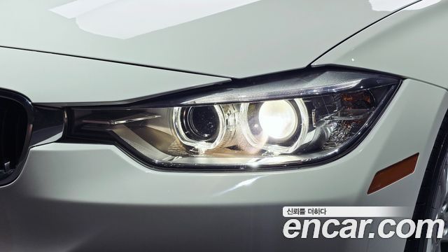 BMW 3 Series (F30) 320i 2015 — фото 28
