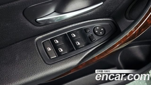 BMW 3 Series (F30) 320i 2015 — фото 35
