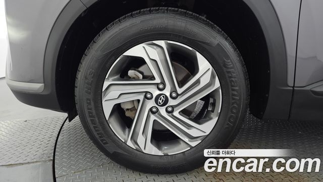 Hyundai Santa Fe Diesel 2.2 2WD Exclusive 2023 — фото 5