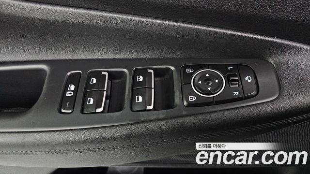 Hyundai Santa Fe Diesel 2.2 2WD Exclusive 2023 — фото 17