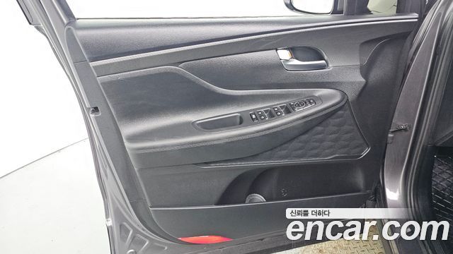 Hyundai Santa Fe Diesel 2.2 2WD Exclusive 2023 — фото 24