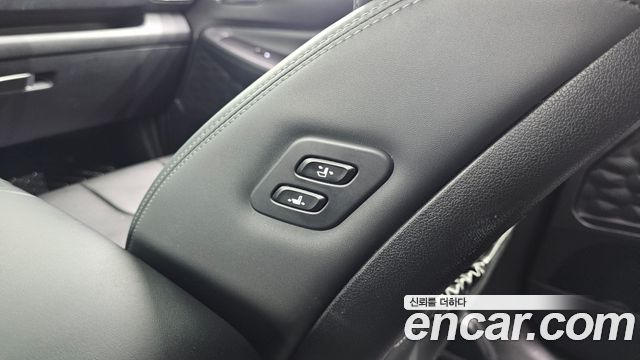 Hyundai Santa Fe Diesel 2.2 2WD Exclusive 2023 — фото 30