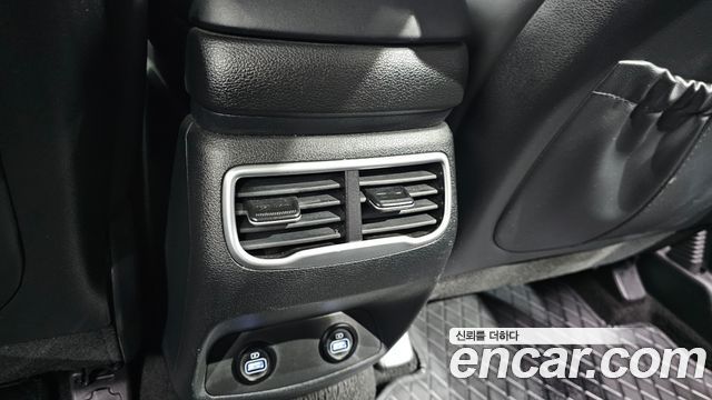 Hyundai Santa Fe Diesel 2.2 2WD Exclusive 2023 — фото 32