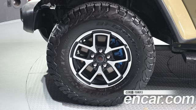 Jeep Wrangler (JL) 2.0 Rubicon Power Top 4Door 2025 — фото 5