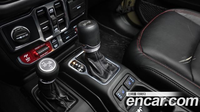 Jeep Wrangler (JL) 2.0 Rubicon Power Top 4Door 2025 — фото 9