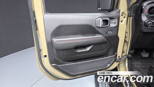 Jeep Wrangler (JL) 2.0 Rubicon Power Top 4Door 2025 — фото 24
