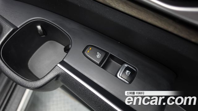 Kia Sorento (IV) Diesel 2.2 2WD Prestige 2023 — фото 18