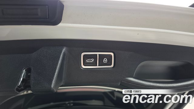 Kia Sorento (IV) Diesel 2.2 2WD Prestige 2023 — фото 37