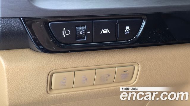 Kia Carnival (IV) Gasoline 9-Seater Signature 2022 — фото 15