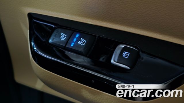 Kia Carnival (IV) Gasoline 9-Seater Signature 2022 — фото 18