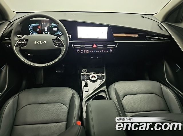 Kia Niro Prestige 2024 — фото 7