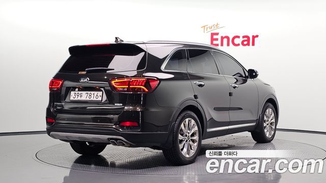 Kia Sorento Diesel 2.0 2WD Noblesse 2020 — фото 2