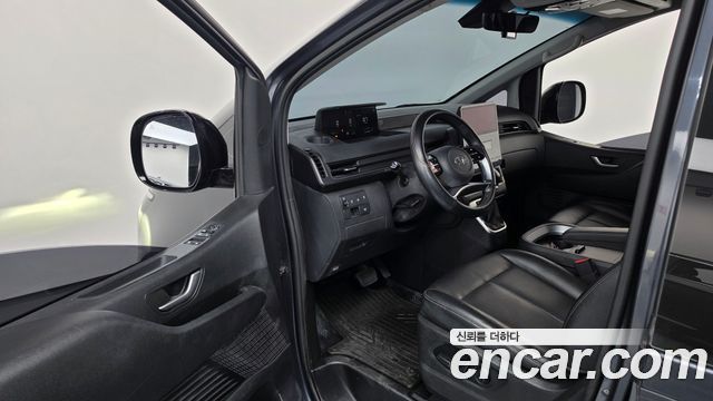 Hyundai Staria Cargo 5-Seater Modern 2022 — фото 10
