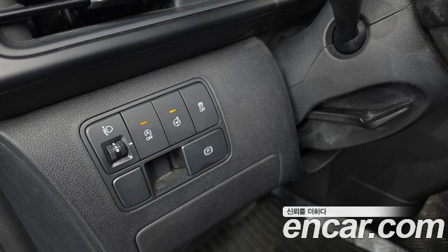 Hyundai Staria Cargo 5-Seater Modern 2022 — фото 20
