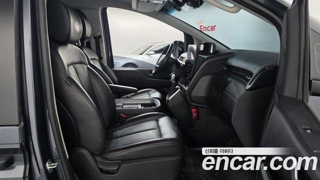 Hyundai Staria Cargo 5-Seater Modern 2022 — фото 26