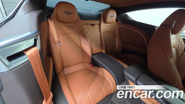 Bentley Continental GT (III) 4.0 GT 2020 — фото 11