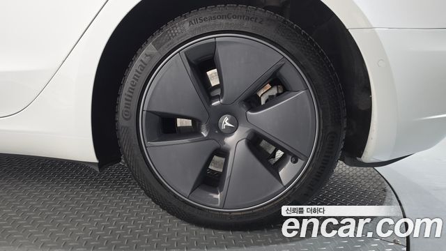 Tesla Model 3 Long Range AWD 2022 — фото 27